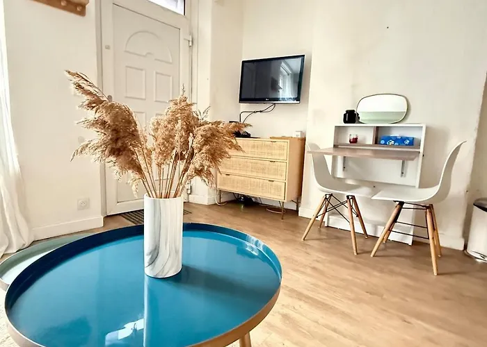 Stationnement Gratuit - Acces Independant アパート